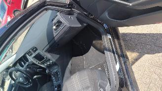 Volkswagen Golf 1.4 tsi  150pk automaat  clima navi picture 3