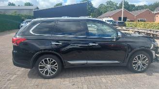 Mitsubishi Outlander 2.0 i  150pk automaat    navi clima picture 19