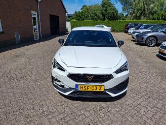 Cupra Leon 1.5 tsi  hybrid   110kw navi  edition  clima picture 3