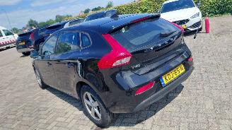 Volvo V-40 1.5  122pk automaat navi picture 6