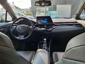 Toyota CH-R 1.8 hybrid 98pk navi clima leer picture 5