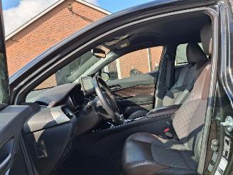 Toyota CH-R 1.8 hybrid 98pk navi clima leer picture 6