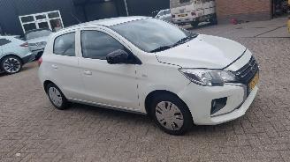 Damaged car Mitsubishi Space-star 1.2i connect airco navi 2022/11