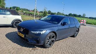 Voiture accidenté Volvo V-90 2.0 t8  plug in awd  pano   310pk 2025/6