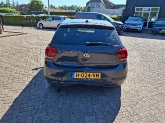 Volkswagen Polo 1.0 tsi higline   navi clima  70kw picture 4