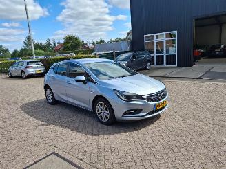 Opel Astra 1.0i 5drs  navi   clima  77kw picture 2