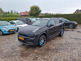 Vaurioauto  passenger cars Lynk & Co 01 1.5 hybrid  179pk navi pano 2023/5
