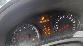 Toyota Avensis 1.8 vtti  automaat  navi picture 8