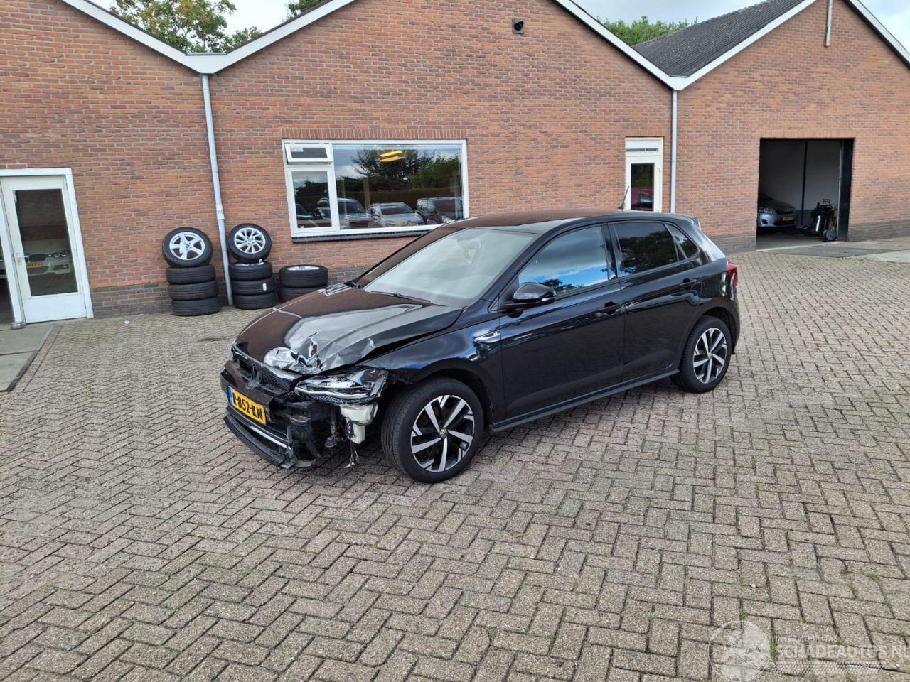 Volkswagen Polo 1.6 tdi 95pk automaat navi clima