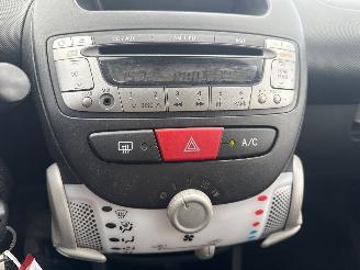 Peugeot 107 1.0 ACTIVE 49333 KM NAP! BOUWJAAR 2012 LICHTE SCHADE! 3250 EURO picture 12