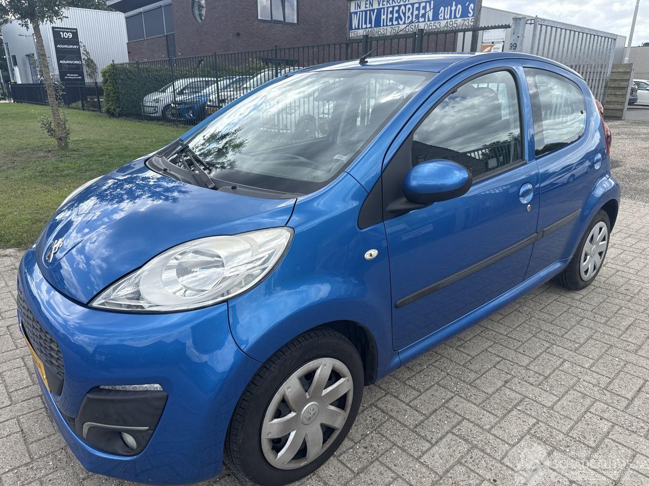 Peugeot 107 1.0 ACTIVE 49333 KM NAP! BOUWJAAR 2012 LICHTE SCHADE! 3250 EURO