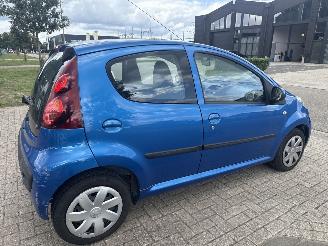 Peugeot 107 1.0 ACTIVE 49333 KM NAP! BOUWJAAR 2012 LICHTE SCHADE! 3250 EURO picture 4