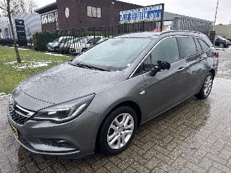 Avarii autoturisme Opel Astra 1.4 TURBO BUSINESS EXCUTIVE LICHTE SCHADE! BOUWJAAR 2017 5350 2017/12