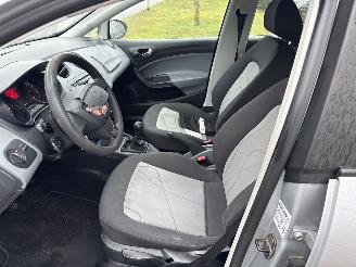 Seat Ibiza 1.2 CLUB IBIZA ST LICHTE RIJDBARE SCHADE! BOUWJAAR 2012 1350 EUR picture 8