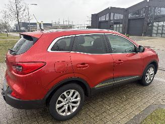Renault Kadjar 1.2 TCE INTENS SUPERLICHTE SCHADE! BOUWJAAR 2015  6900 EURO picture 4