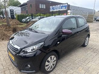 uszkodzony samochody osobowe Peugeot 108 1.0e-VTI BLEU LION 74463 KM BOUWJAAR 2017 LICHTE SCHADE! 4600 2017/4