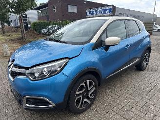 škoda osobní automobily Renault Captur 1.2 TCE DYNAMIQUE AUTOMAAT RIJDBAAR BOUWJAAR 2016  6500 EURO 2016/12