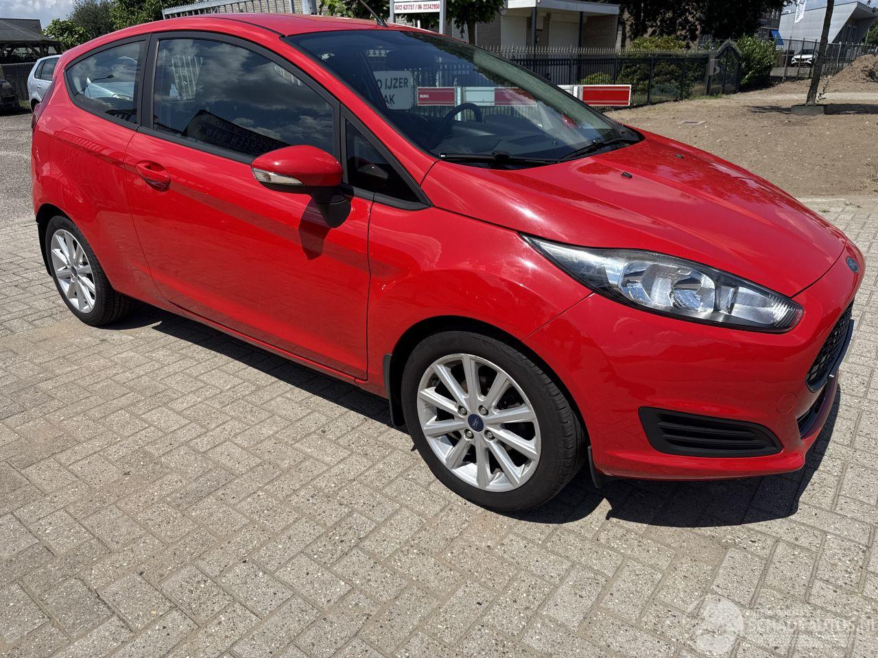 Ford Fiesta 1.0 STYLE 121959 KM NIEUWSTAAT BOUWJAAR 2014 2999 EURO VAST!