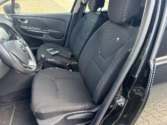 Renault Clio 1.2 COLLECTION 66297 KM LICHTE SCHADE BOUWJAAR 2016 5600 EURO picture 9