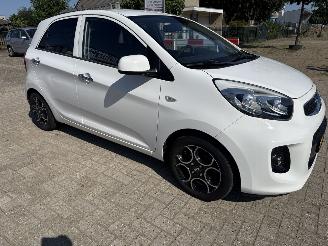 Kia Picanto 1.0 FIRST EDITION HAGELSCHADE! BOUWJAAR 2015 112740 KM 4275 EURO picture 5