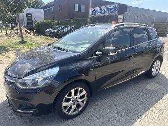 Voiture accidenté Renault Clio 0.9 LIMITED LICHTE ZIJSCHADE! BOUWJAAR 2018 103945 KM  4999 EURO 2018/8