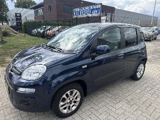 Coche accidentado Fiat Panda 0.9 LOUNGE AUTOMAAT 1e EIGENAAR 2014 37000 NAP! RIJDBAAR 4600 2014/11