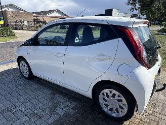 Toyota Aygo 1.0 X PLAY AUTOMAAT 2e EIGENAAR 46692 NAP BOUWJAAR 2020 8150 picture 2