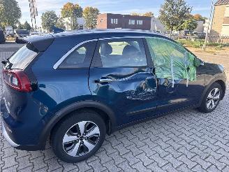 Kia Niro 1.6 HYBRID FIRST EDITION 2016 2e EIGENAAR 2016   7999 EURO picture 4