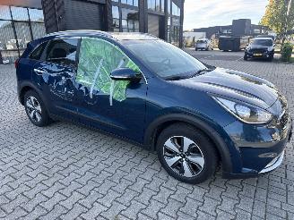 Kia Niro 1.6 HYBRID FIRST EDITION 2016 2e EIGENAAR 2016   7999 EURO picture 6