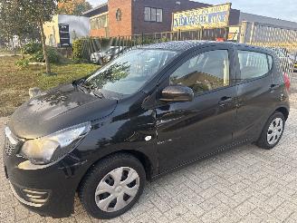 Vaurioauto  passenger cars Opel Karl 1.0 EDITION RIJDBAAR 119239 NAP BOUWJAAR 2016  3900 EURO VAST 2016/10