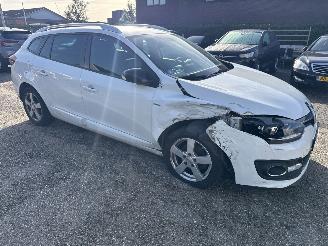 Renault Mégane 1.2 TCe LIMITED ESTATE BOUWJAAR 2016 175437 KM  1999 EURO picture 5