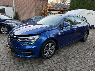Auto incidentate Renault Mégane 1.3 Tce Intens automaat 2021/7
