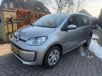 Coche accidentado Volkswagen e-Up! STYLE AIRCO STOELVERWARMING MULTISTUUR 2022/2