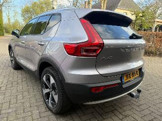 Coche accidentado Volvo XC40 2.0 B4 CORE NL NIEUW 2025/9