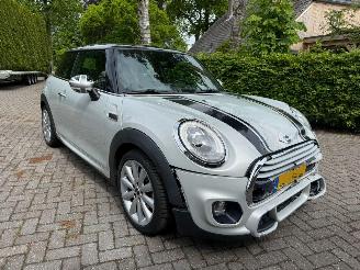 Mini Cooper 1.5 JWC PAKKET NL NAVI AIRCO LUXE UITVOERING picture 10