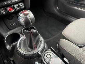 Mini Cooper 1.5 JWC PAKKET NL NAVI AIRCO LUXE UITVOERING picture 21