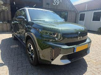 Schadeauto Citroën C3 E-C3 AIRCROSS 44 KWH NIEUW NAVI CAMERA NL 2025/6