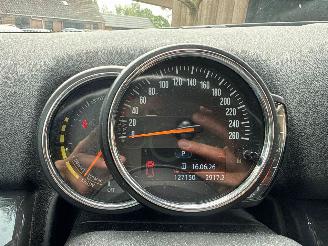 Mini Countryman COOPER SE ALL4 picture 23