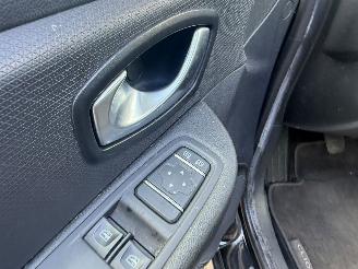 Renault Clio 1.2 TCE LIMITED AIRCO NAVI CRUISE picture 17
