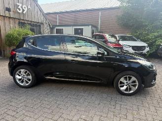Renault Clio 1.2 TCE LIMITED AIRCO NAVI CRUISE picture 8