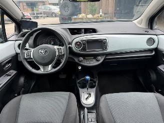 Toyota Yaris 1.5 HYBRID 81000KM NAP AIRCO NAVI CAMERA picture 13
