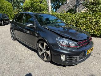 Volkswagen Golf 2.0 GTI  211PK  5DRS AIRCO NAVI picture 7