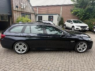 BMW 5-serie 520I M  AUT PANO LEDER NAP picture 6