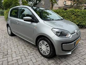 Unfallwagen Volkswagen Up! 1.0 5DRS NL AIRCO 2013/4