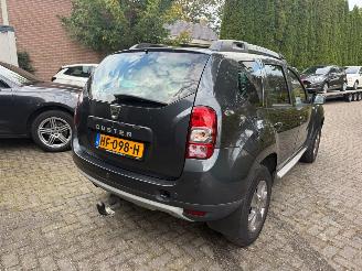 Dacia Duster 1.2 4X2 LEER TREKHAAK PDC picture 4