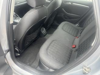 Audi A3 SPORTBACK E-TRON SCHADE VRIJ picture 11