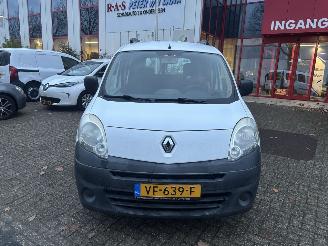 Voiture accidenté Renault Kangoo ROLSTOELLIFT 2011/1