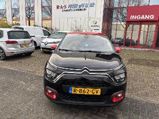 Vaurioauto  passenger cars Citroën C3 1.2 PureTech Feel 2022/8