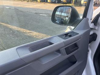 Volkswagen Transporter 2.0 TDI L1H1 26 Comfortline picture 10