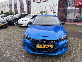 Coche accidentado Peugeot e-208 EV Allure Pack 50 kWh 2022/3